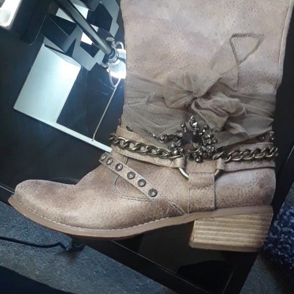 Western boot - Picture 1 of 3